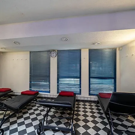 Appartement-hotel-anlage Tannenpark 아파트