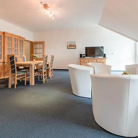 Appartement-hotel-anlage Tannenpark 아파트 탠