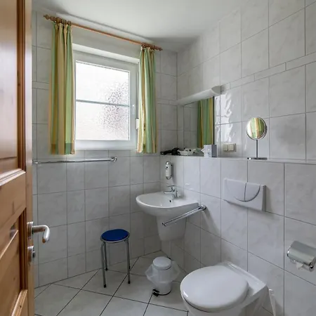 Appartement-hotel-anlage Tannenpark アパート